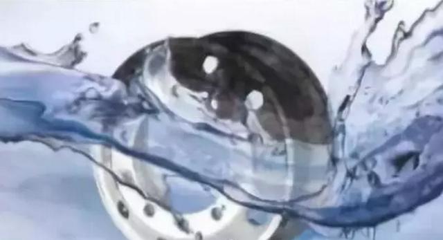 鑄造與(yǔ)鍛造的(de)區别,90%的(de)車友都(dōu)不知道(dào)